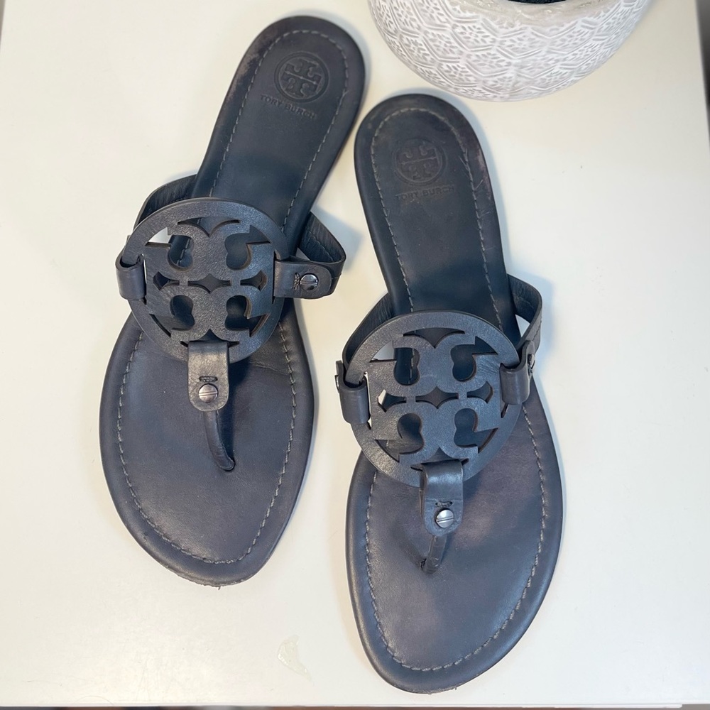 ★ SOLD ★ Tory Burch Grey Leather Sandals